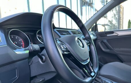 Volkswagen Tiguan II, 2018 год, 2 690 000 рублей, 24 фотография