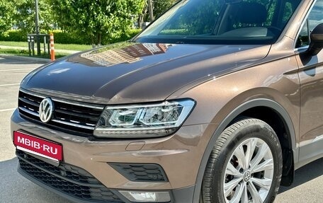 Volkswagen Tiguan II, 2018 год, 2 690 000 рублей, 14 фотография