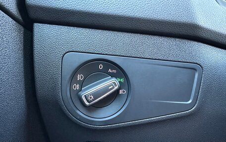 Volkswagen Tiguan II, 2018 год, 2 690 000 рублей, 28 фотография