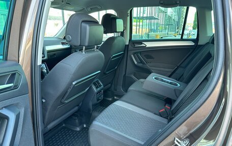 Volkswagen Tiguan II, 2018 год, 2 690 000 рублей, 29 фотография