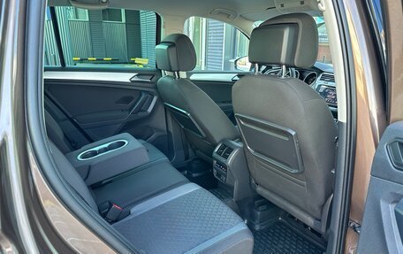 Volkswagen Tiguan II, 2018 год, 2 690 000 рублей, 35 фотография