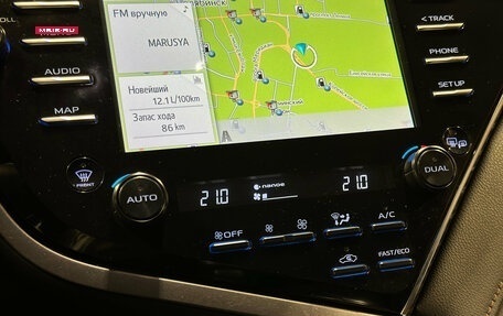 Toyota Camry, 2019 год, 2 900 000 рублей, 14 фотография