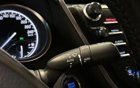 Toyota Camry, 2019 год, 2 900 000 рублей, 22 фотография