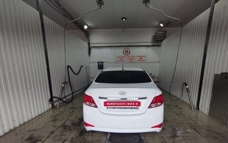 Hyundai Solaris II рестайлинг, 2015 год, 1 130 000 рублей, 4 фотография