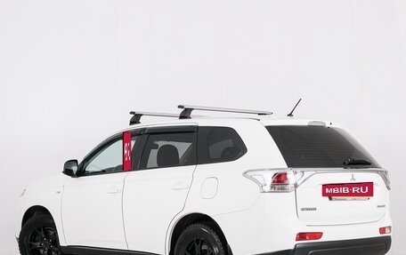 Mitsubishi Outlander III рестайлинг 3, 2013 год, 1 349 000 рублей, 5 фотография