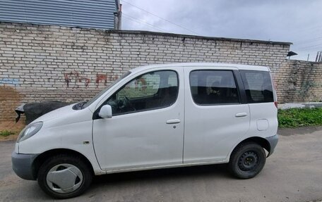Toyota FunCargo, 2000 год, 300 000 рублей, 5 фотография