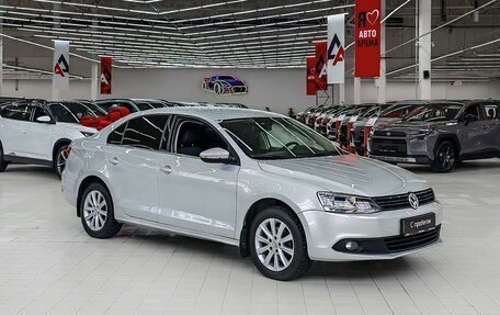 Volkswagen Jetta VI, 2012 год, 789 000 рублей, 2 фотография