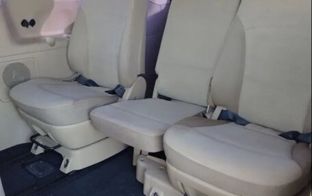 Hyundai Grand Starex Grand Starex I рестайлинг 2, 2008 год, 1 499 000 рублей, 6 фотография