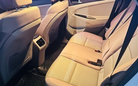 Hyundai Tucson III, 2016 год, 1 850 000 рублей, 8 фотография