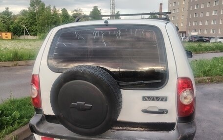 Chevrolet Niva I рестайлинг, 2003 год, 350 000 рублей, 4 фотография