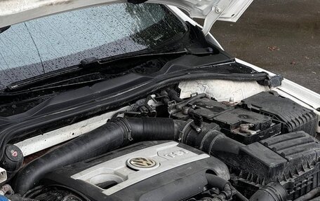 Volkswagen Scirocco III рестайлинг, 2010 год, 1 090 000 рублей, 20 фотография