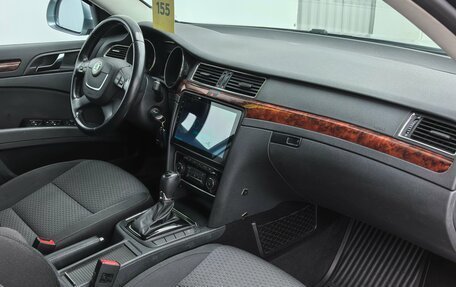 Skoda Superb III рестайлинг, 2012 год, 1 150 000 рублей, 22 фотография