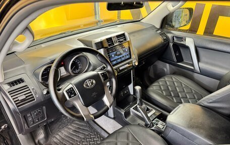 Toyota Land Cruiser Prado 150 рестайлинг 2, 2012 год, 2 299 000 рублей, 8 фотография