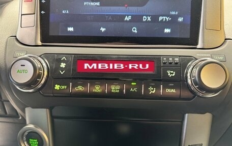 Toyota Land Cruiser Prado 150 рестайлинг 2, 2012 год, 2 299 000 рублей, 14 фотография