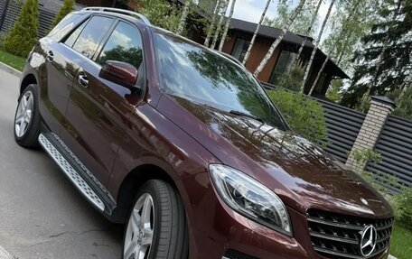 Mercedes-Benz M-Класс, 2013 год, 4 000 000 рублей, 2 фотография