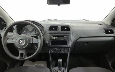 Volkswagen Polo VI (EU Market), 2012 год, 575 000 рублей, 14 фотография