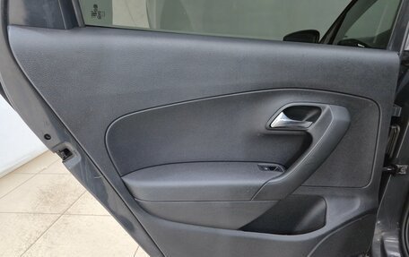 Volkswagen Polo VI (EU Market), 2012 год, 575 000 рублей, 17 фотография