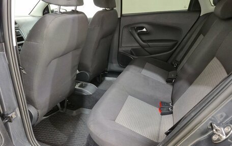 Volkswagen Polo VI (EU Market), 2012 год, 575 000 рублей, 18 фотография