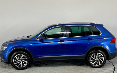 Volkswagen Tiguan II, 2018 год, 2 590 000 рублей, 8 фотография