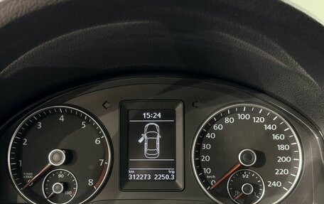 Volkswagen Jetta VI, 2010 год, 525 000 рублей, 21 фотография