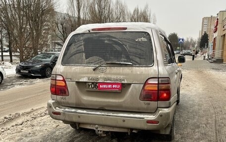 Toyota Land Cruiser 100 рестайлинг 2, 2001 год, 1 200 000 рублей, 3 фотография