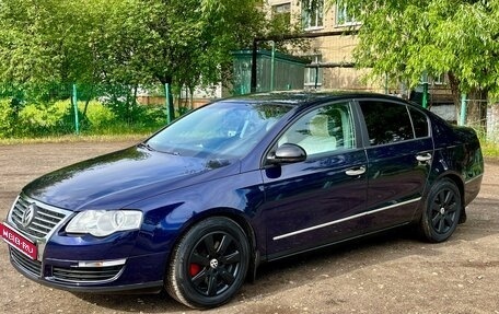 Volkswagen Passat B6, 2005 год, 668 000 рублей, 1 фотография