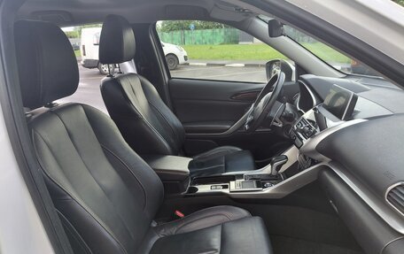 Mitsubishi Eclipse Cross, 2018 год, 2 200 000 рублей, 12 фотография
