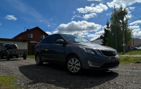 KIA Rio III рестайлинг, 2013 год, 630 000 рублей, 2 фотография