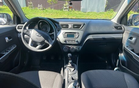 KIA Rio III рестайлинг, 2013 год, 630 000 рублей, 20 фотография