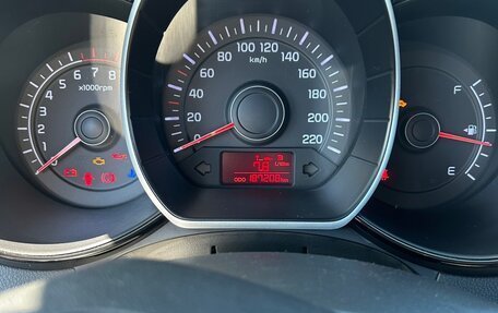 KIA Rio III рестайлинг, 2013 год, 630 000 рублей, 21 фотография