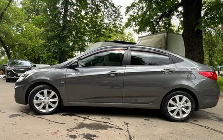 Hyundai Solaris II рестайлинг, 2011 год, 980 000 рублей, 5 фотография
