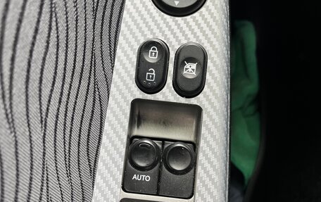 Hyundai Solaris II рестайлинг, 2011 год, 980 000 рублей, 16 фотография