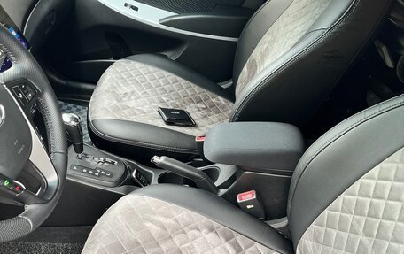 Hyundai Solaris II рестайлинг, 2011 год, 980 000 рублей, 14 фотография