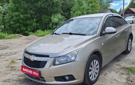 Chevrolet Cruze II, 2011 год, 460 000 рублей, 2 фотография