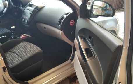 KIA cee'd I рестайлинг, 2008 год, 800 000 рублей, 5 фотография