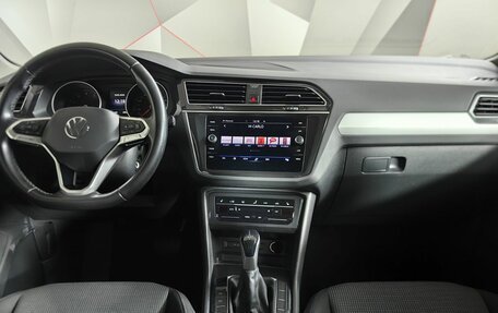 Volkswagen Tiguan II, 2021 год, 2 393 000 рублей, 13 фотография