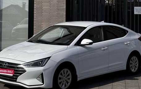Hyundai Elantra VI рестайлинг, 2019 год, 1 050 000 рублей, 2 фотография