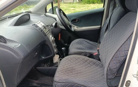 Toyota Vitz, 2005 год, 369 999 рублей, 4 фотография