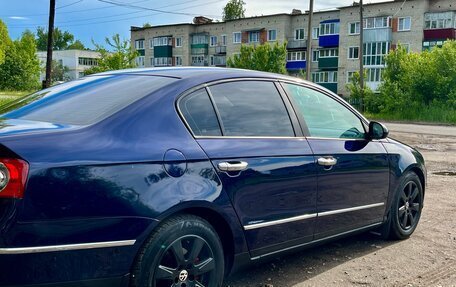 Volkswagen Passat B6, 2005 год, 668 000 рублей, 8 фотография