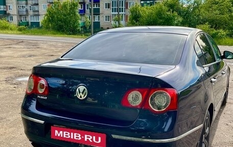 Volkswagen Passat B6, 2005 год, 668 000 рублей, 10 фотография