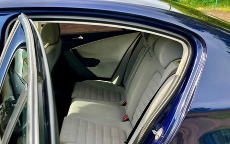 Volkswagen Passat B6, 2005 год, 668 000 рублей, 24 фотография