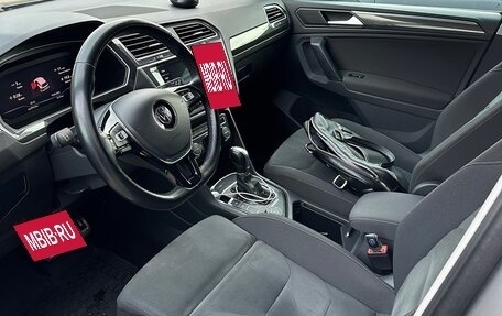 Volkswagen Tiguan II, 2019 год, 3 420 000 рублей, 3 фотография