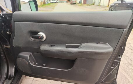 Nissan Tiida, 2008 год, 400 000 рублей, 24 фотография