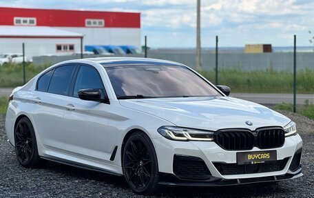 BMW 5 серия, 2020 год, 3 999 997 рублей, 2 фотография