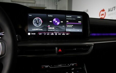 KIA K5, 2024 год, 3 770 000 рублей, 10 фотография