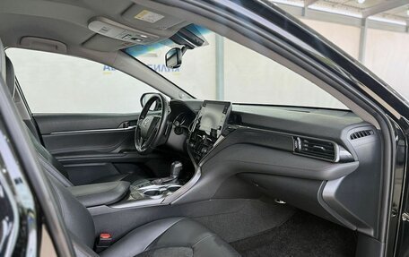 Toyota Camry, 2021 год, 3 249 000 рублей, 12 фотография