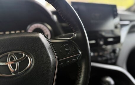 Toyota Camry, 2021 год, 3 249 000 рублей, 18 фотография