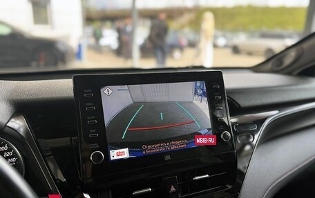 Toyota Camry, 2021 год, 3 249 000 рублей, 15 фотография
