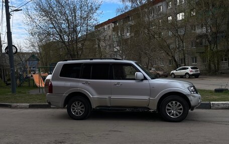Mitsubishi Pajero III рестайлинг, 2004 год, 825 000 рублей, 1 фотография
