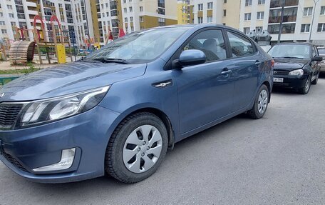 KIA Rio III рестайлинг, 2013 год, 1 190 000 рублей, 2 фотография